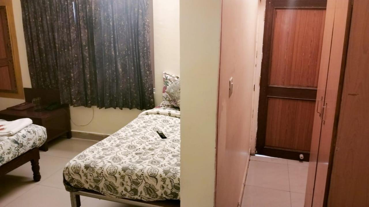 Hotel Singhasan House Джайпур Екстериор снимка