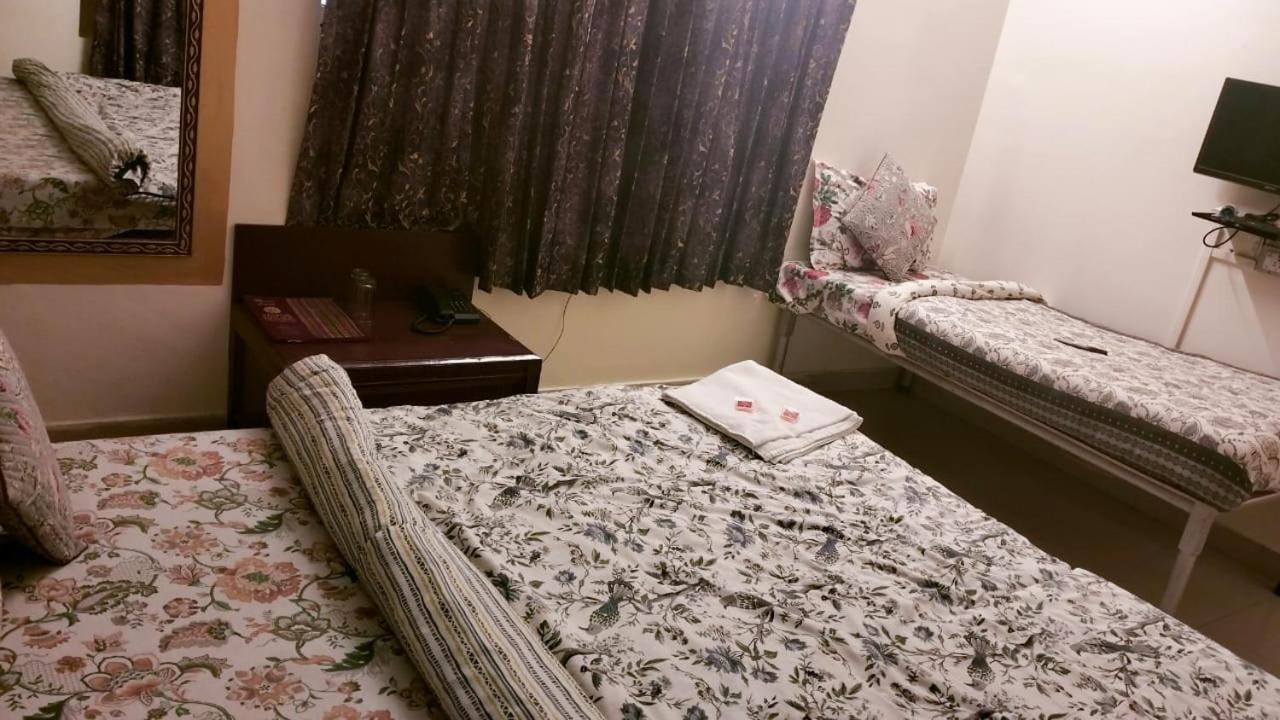 Hotel Singhasan House Джайпур Екстериор снимка