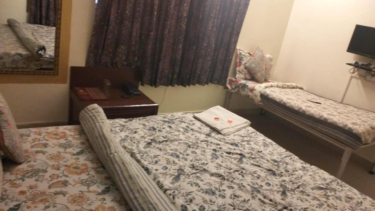 Hotel Singhasan House Джайпур Екстериор снимка