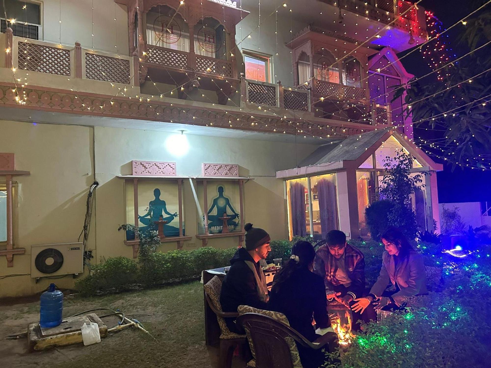 Hotel Singhasan House Джайпур Екстериор снимка